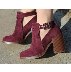 Pull & Bear Burgundy Stacked Heel Ankle Boots